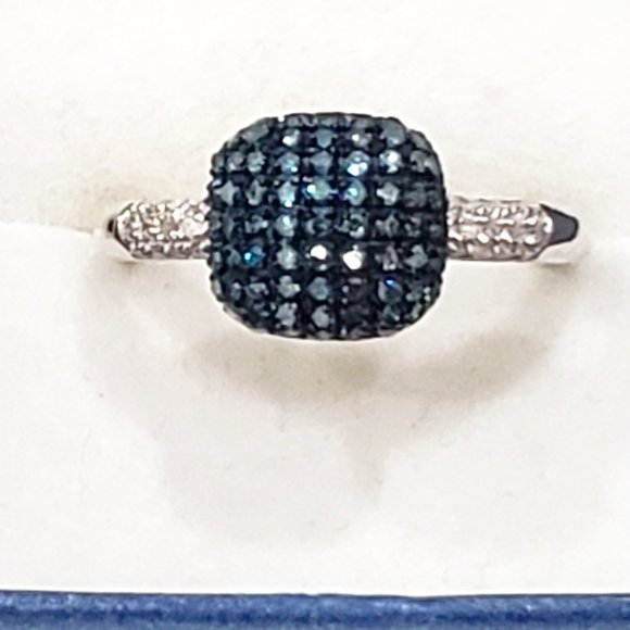Blue Diamond & White Diamond ring in Rhodium & Platinum over 925 Sterling - Picture 1 of 6